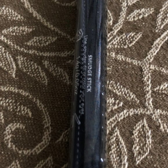 SKINN Smudge Stick EYE liner PENNY - Picture 3 of 4